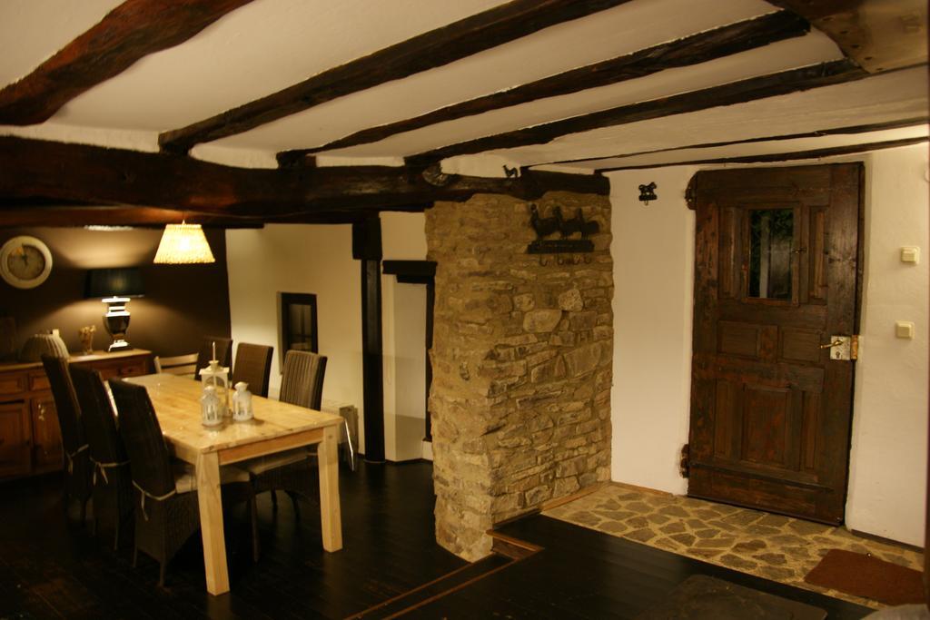 Authentiek Eifelhuis Hecken Esterno foto