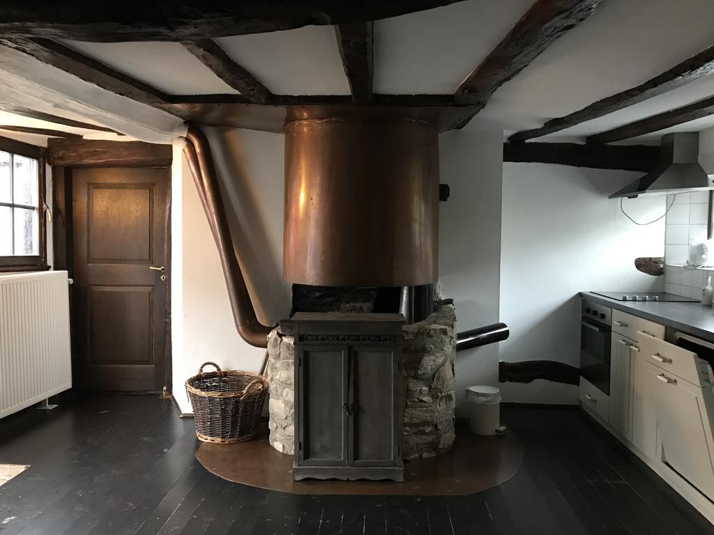 Authentiek Eifelhuis Hecken Esterno foto
